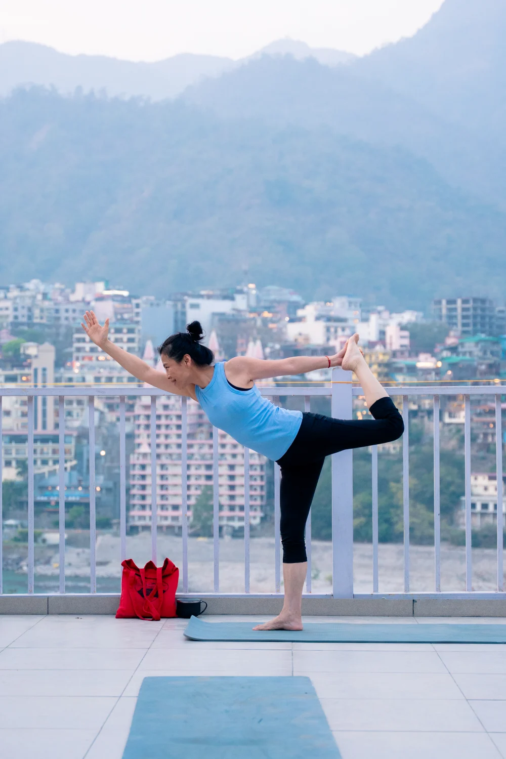 Yoga Teacher Training In Rishikesh
