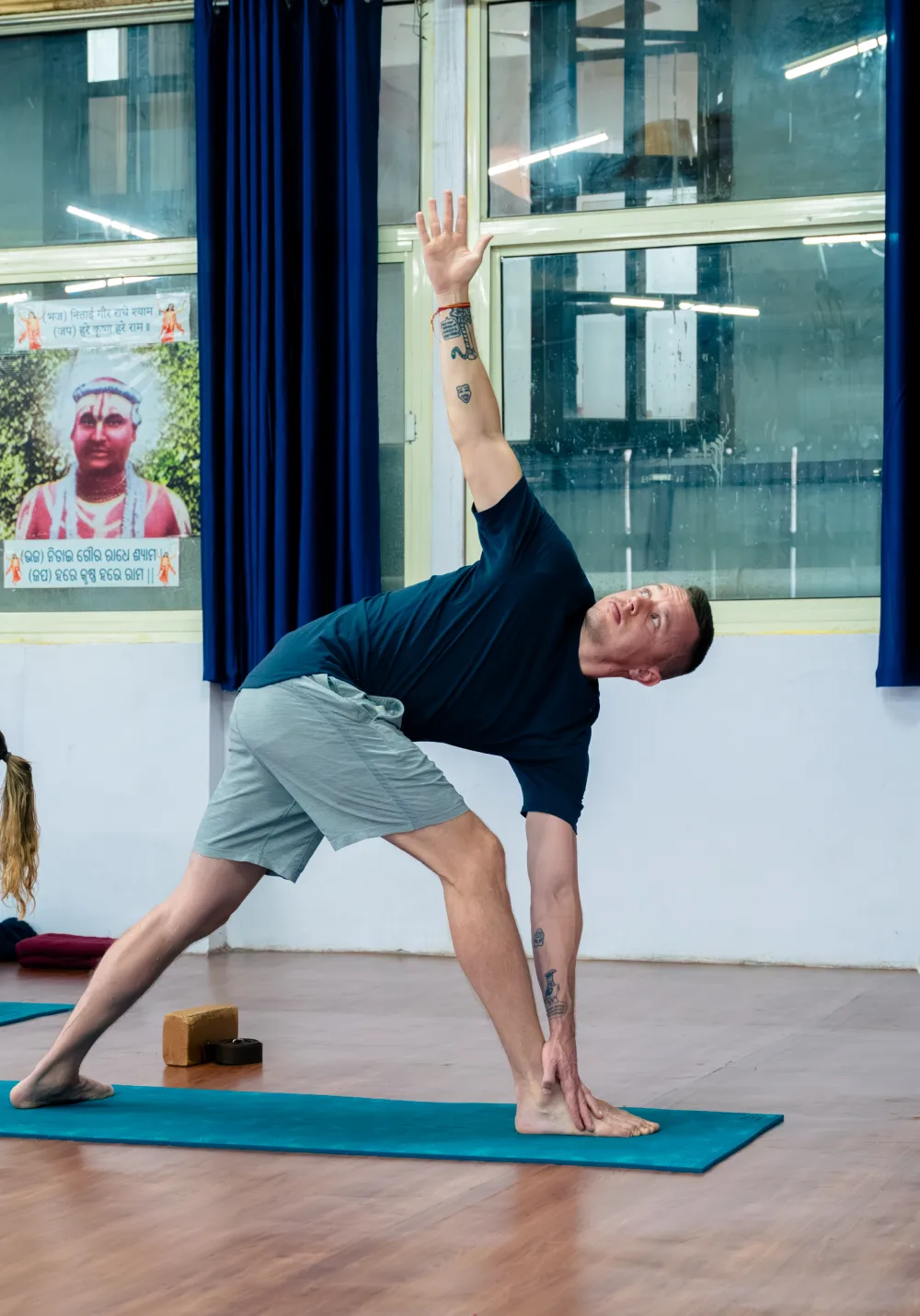 200 hour vinyasa yoga teacher training